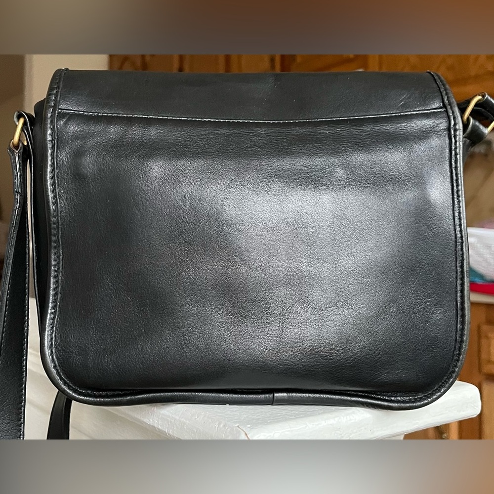 Coach vintage black leather tailored pouch #768-0905 made in US (GUC) purse - Picture 6 of 17